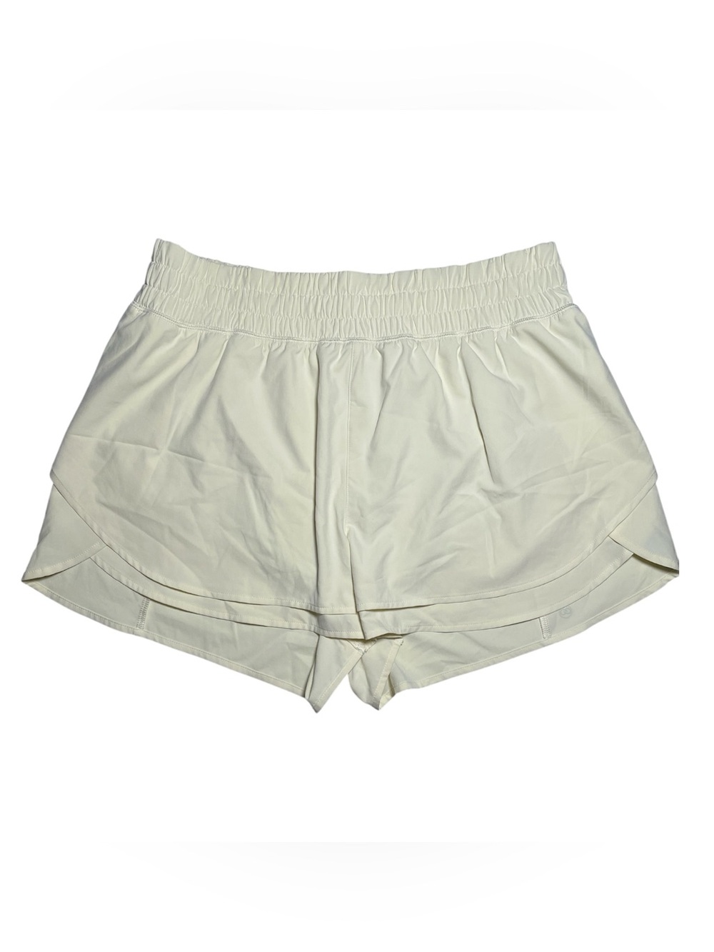 CALIA Women's Step Up Shorts. Pale yellow. Size L.